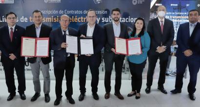 FIRMAN CONTRATOS DE CONCESIÓN DE CINCO PROYECTOS ELÉCTRICOS EN BENEFICIO DE 5.5 MILLONES DE PERUANOS